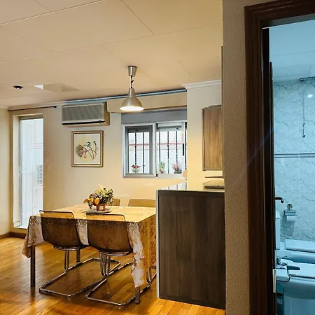 La Casa De Lili Acerca De Palacio De Musica Apartmán
