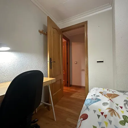 Appartamento La Casa De Lili Acerca De Palacio De Musica