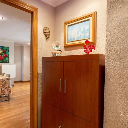 La Casa De Lili Acerca De Palacio De Musica Appartamento *