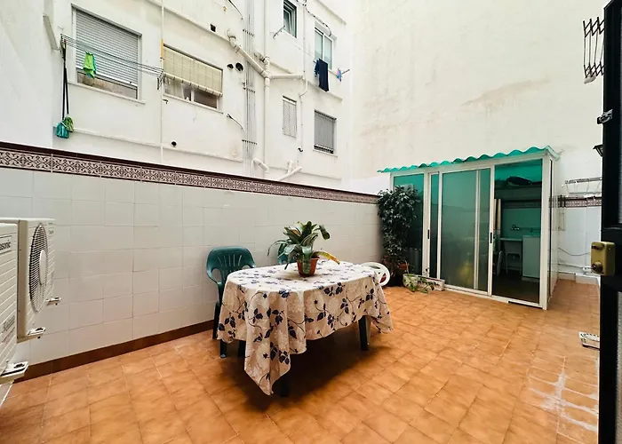 La Casa De Lili Acerca De Palacio De Musica Lägenhet