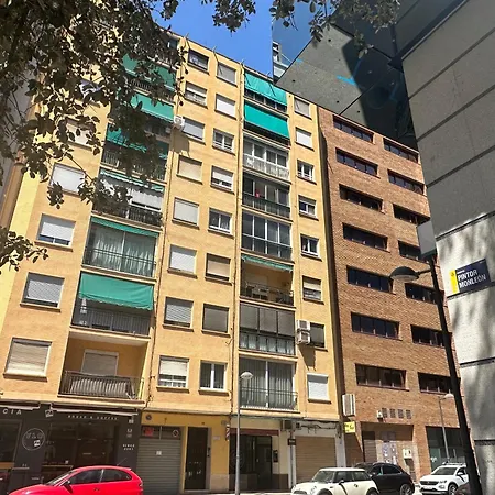 La Casa De Lili Acerca De Palacio De Musica Apartman Valencia