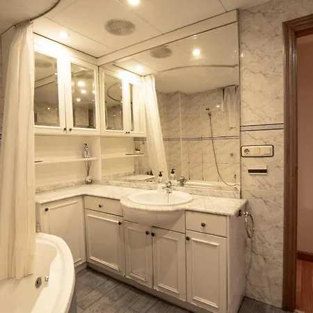 La Casa De Lili Acerca De Palacio De Musica *