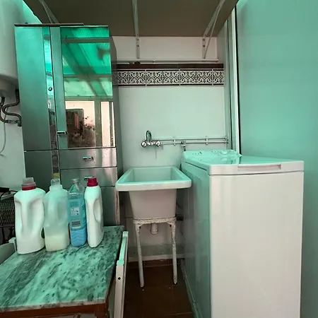La Casa De Lili Acerca De Palacio De Musica דירה *